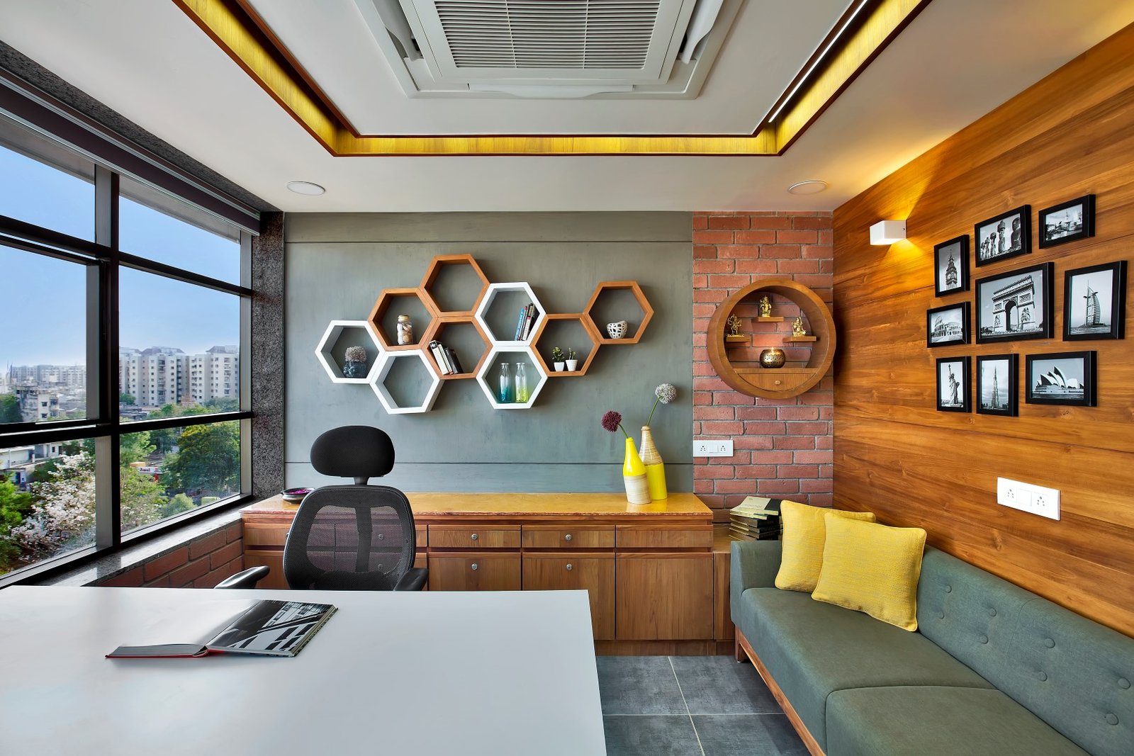 Office Desk — custom furniture by Dream Interior & Architects